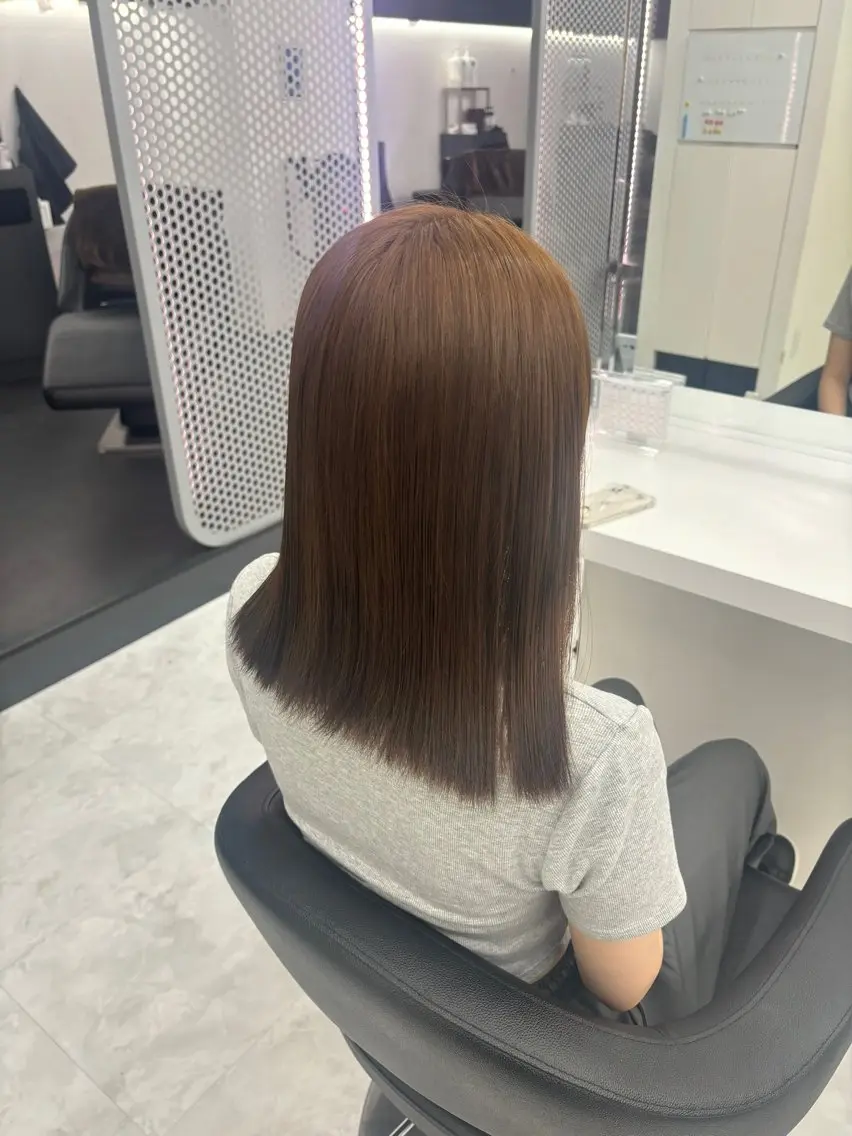 ミディアム ヘアカラー トリートメント ヘアセット 赤髪/ワインレッド/ 韓国系 まなかのヘアスタイル