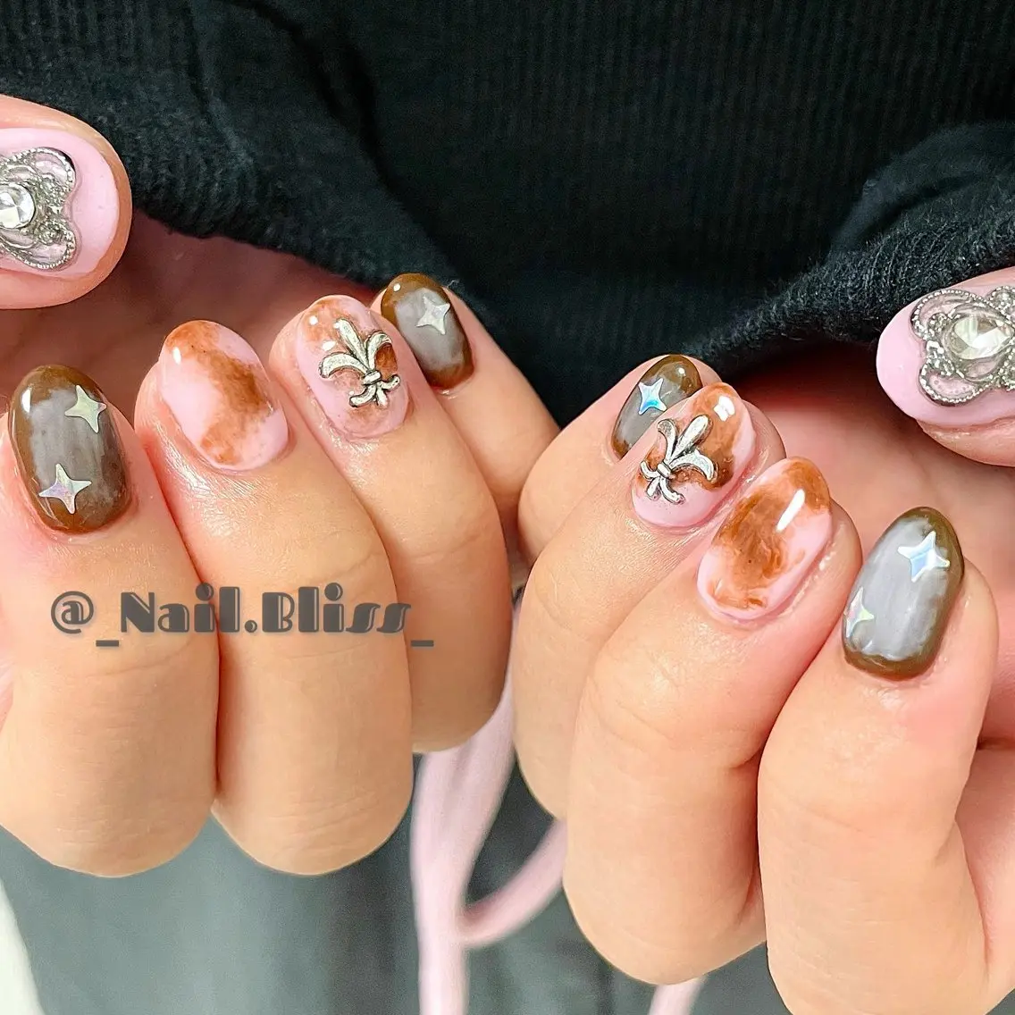 ネイル ブラウン ハート 持ち込み ピンク ハンドネイル NAIL BLISSのネイルデザイン