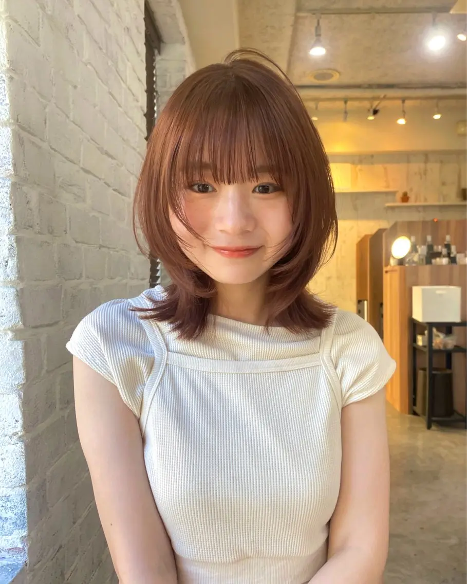 ミディアム カラー レイヤーカット カット ヘアカラー トリートメント shiori/暖色/ レイヤー/似合わせのヘアスタイル
