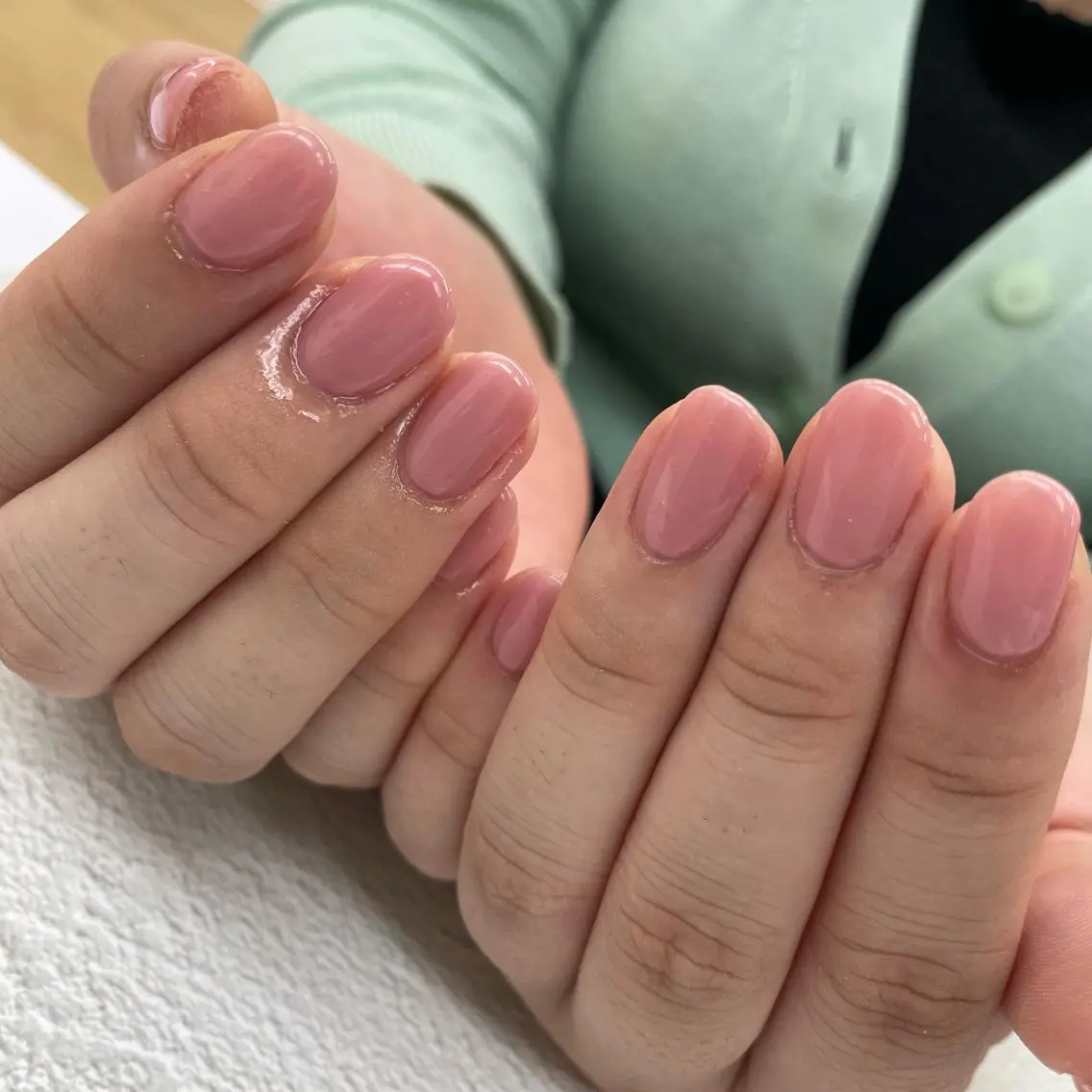 ネイル オフィスネイル esNail&eye イーズネイル＆アイのネイルデザイン