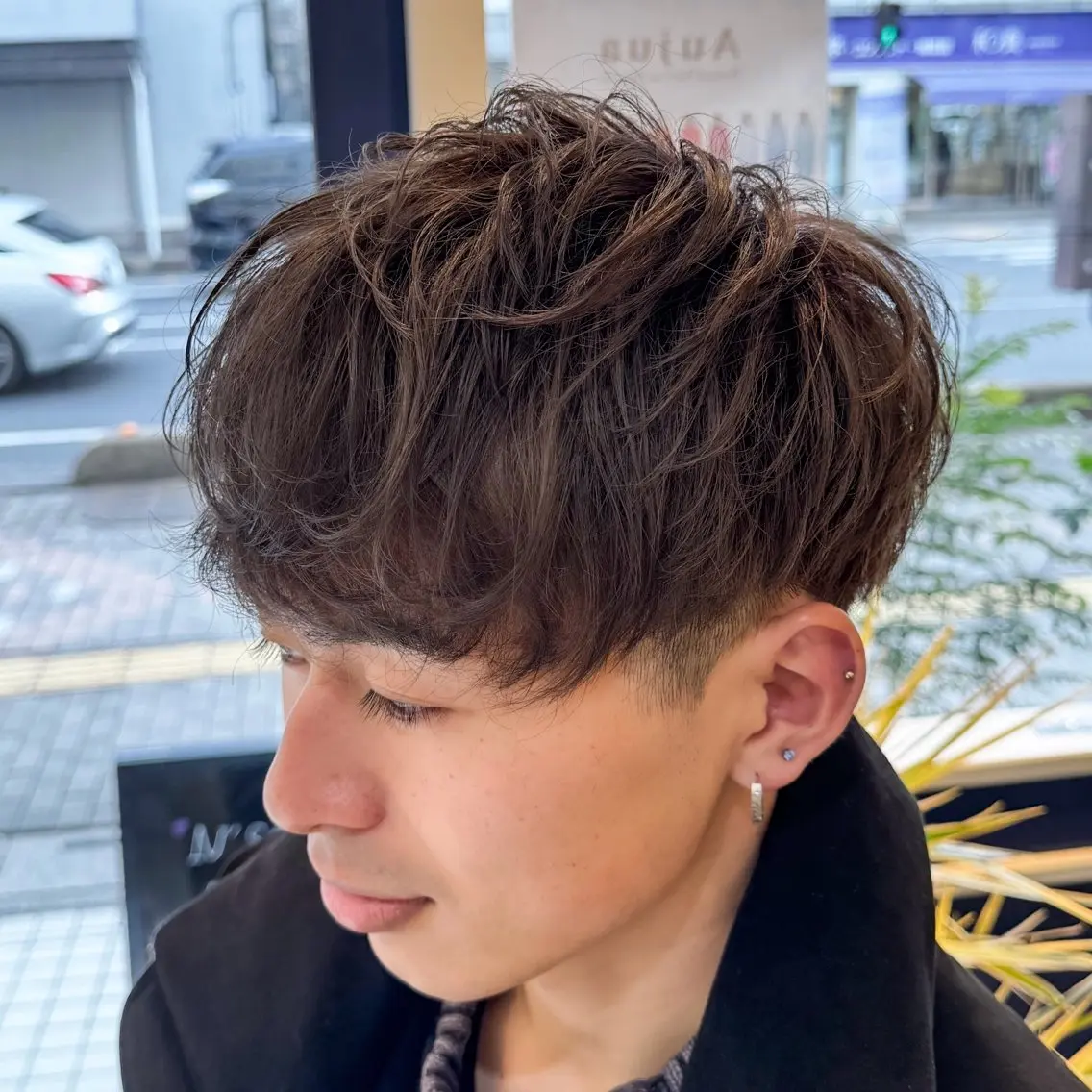 ショート カラー メンズ シルバー カット 吉田 新平のヘアスタイル