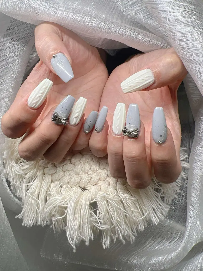 ネイル オーロラネイル チークネイル 長さ出し フットネイル フレンチネイル Lee Nails チップ長さだし専門店のネイルデザイン