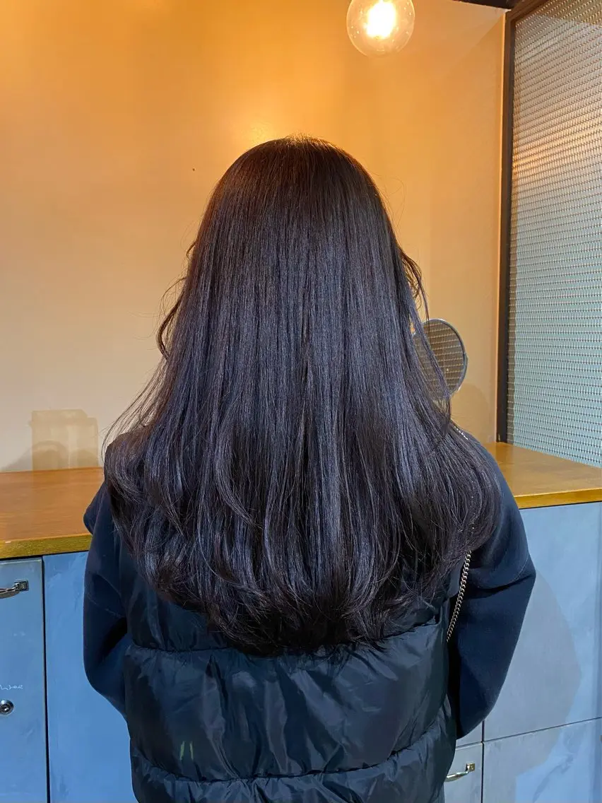 ロング カラー ヘアカラー トリートメント オリーブベージュ 🫒🩶Rianaのヘアスタイル