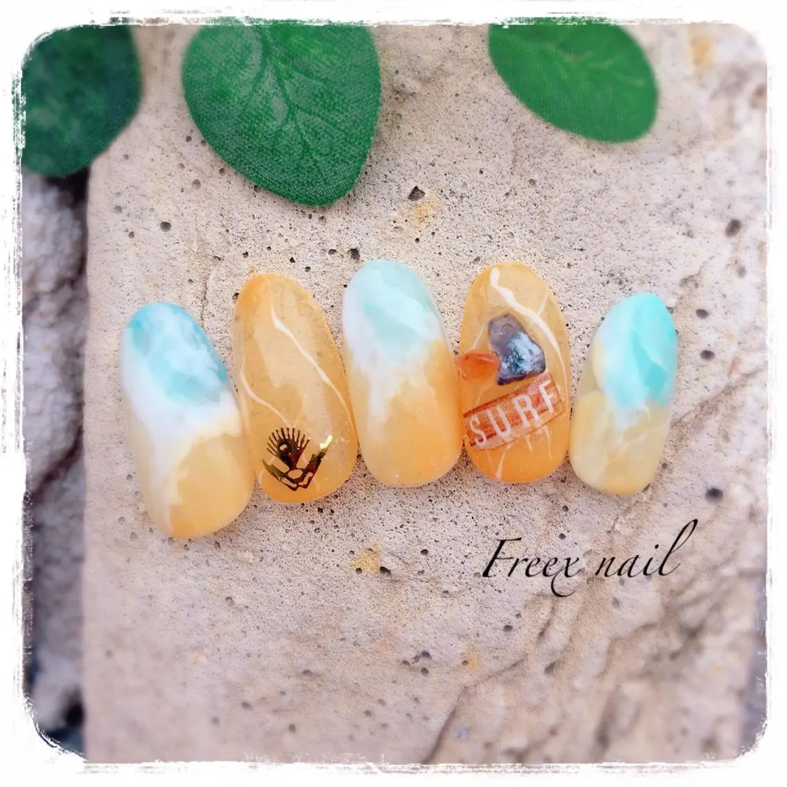 ネイル ブルー オレンジ 黄色 freex nail /ニュアンス/個性派のネイルデザイン
