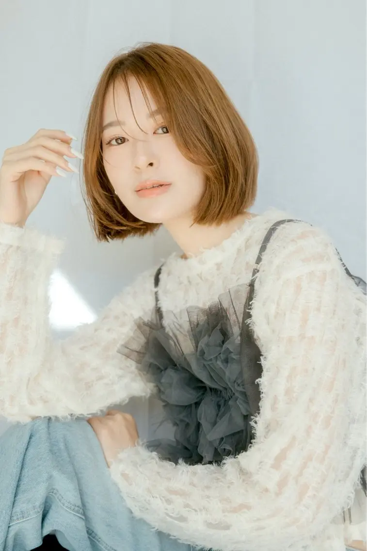 ショート カラー 近藤 若菜のヘアスタイル