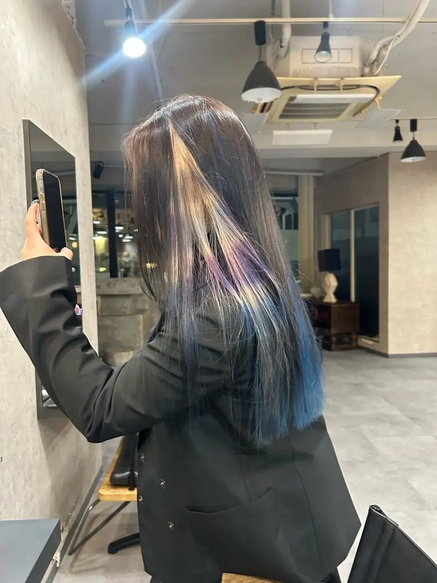 ロング カラー ヘアカラー Tei /ileのヘアスタイル