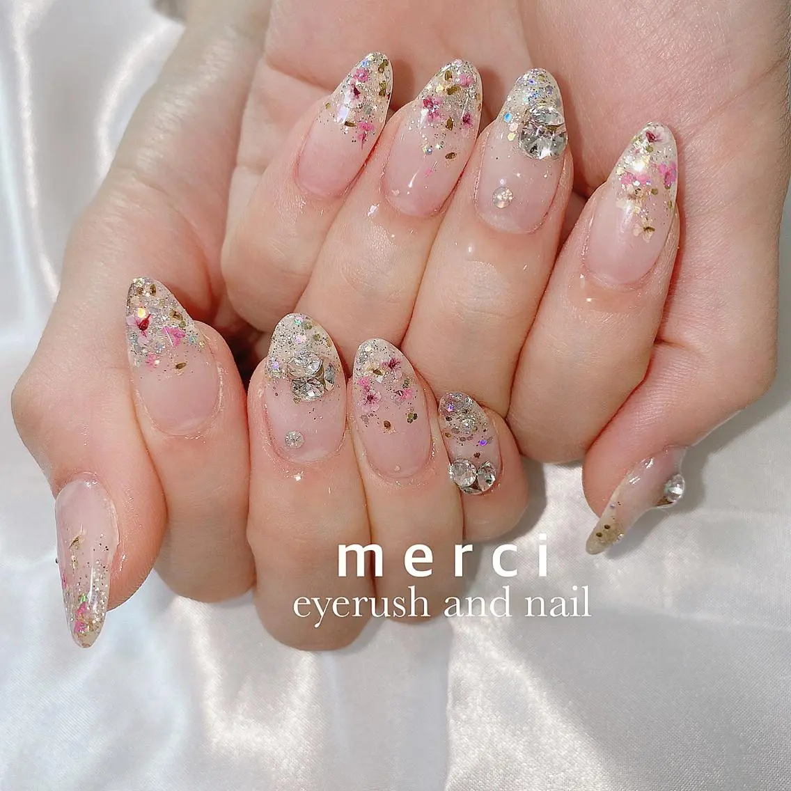 ネイル merci nailのネイルデザイン