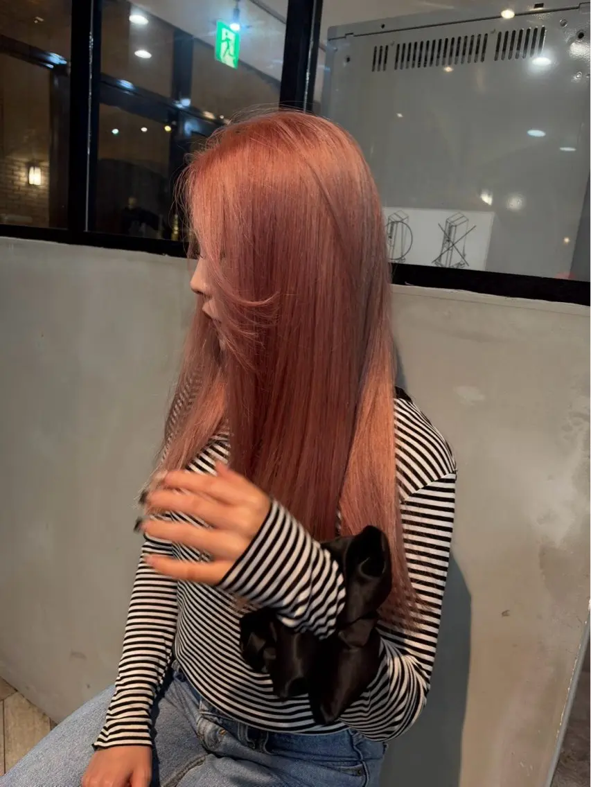 ロング 窪田 茉栞呂のヘアスタイル