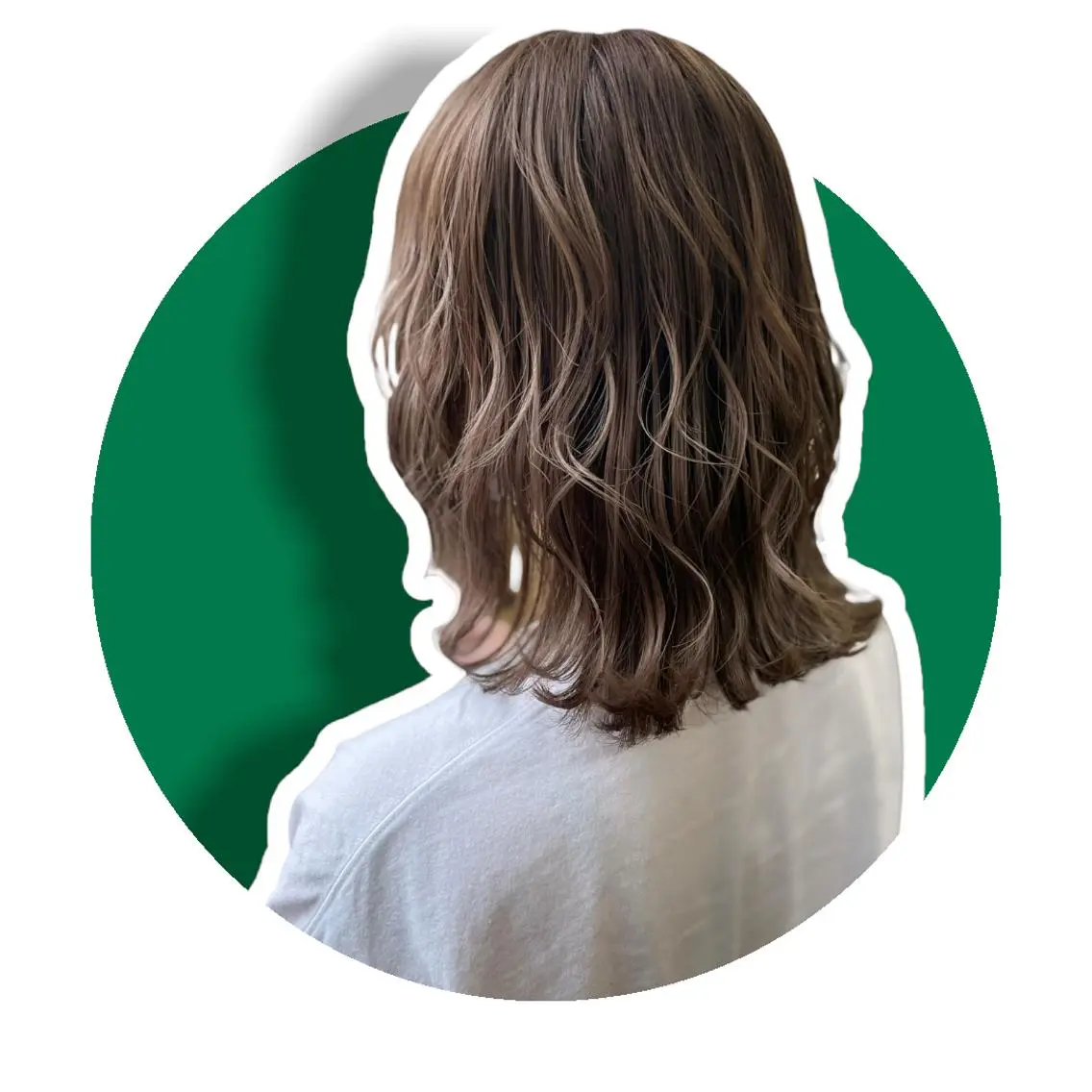 ミディアム ヘアカラー SA KIのヘアスタイル