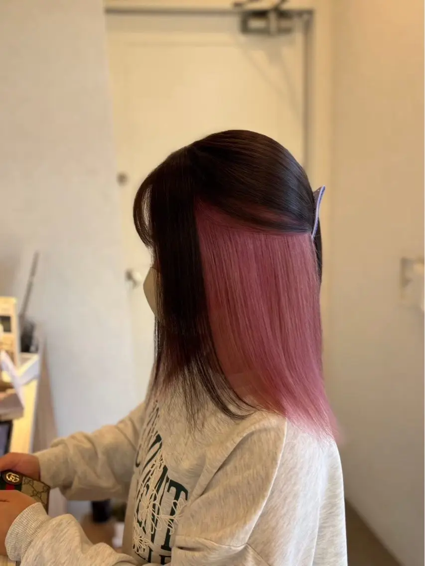 ミディアム ブリーチカラー HAZUKI🦖のヘアスタイル