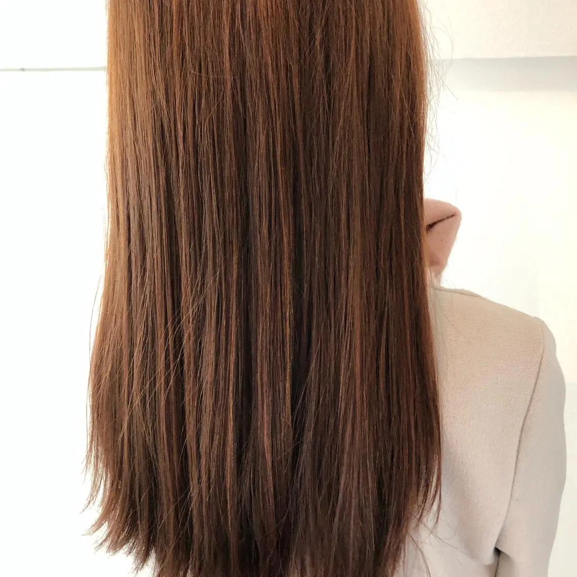 セミロング カラー パーマウルフショート 濱田匠のヘアスタイル