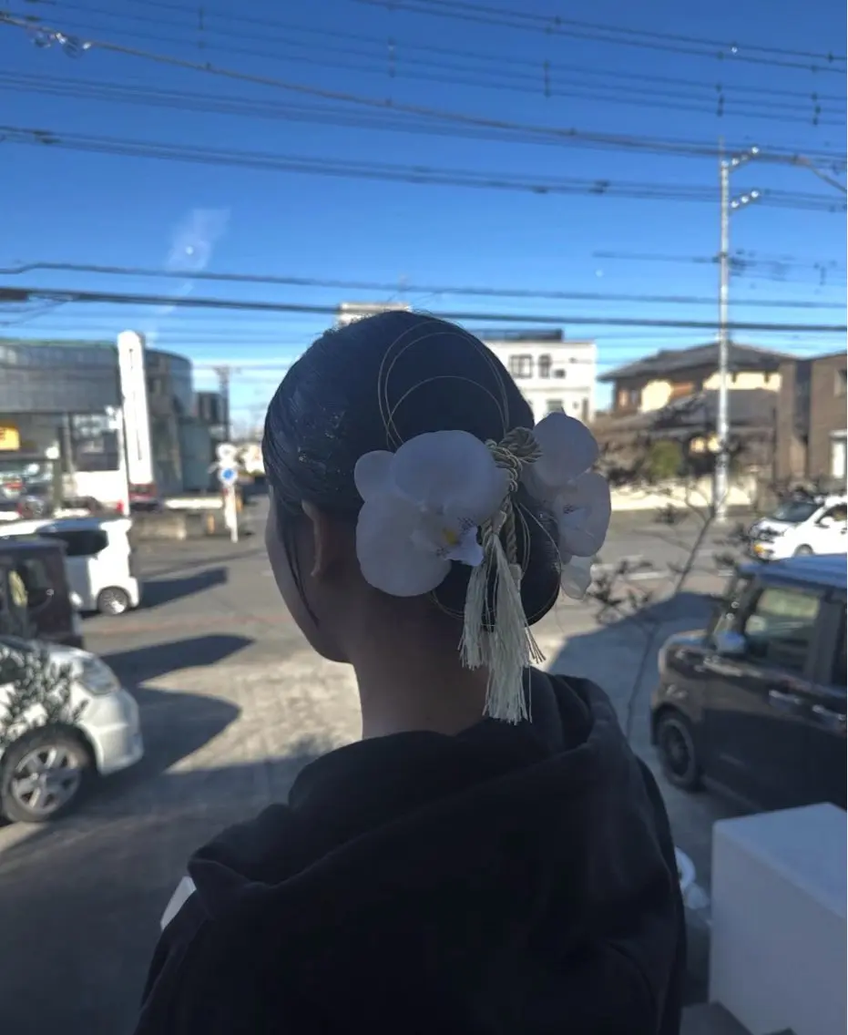 ヘアアレンジ 髪飾り ヘアセット 須山 和香のヘアスタイル