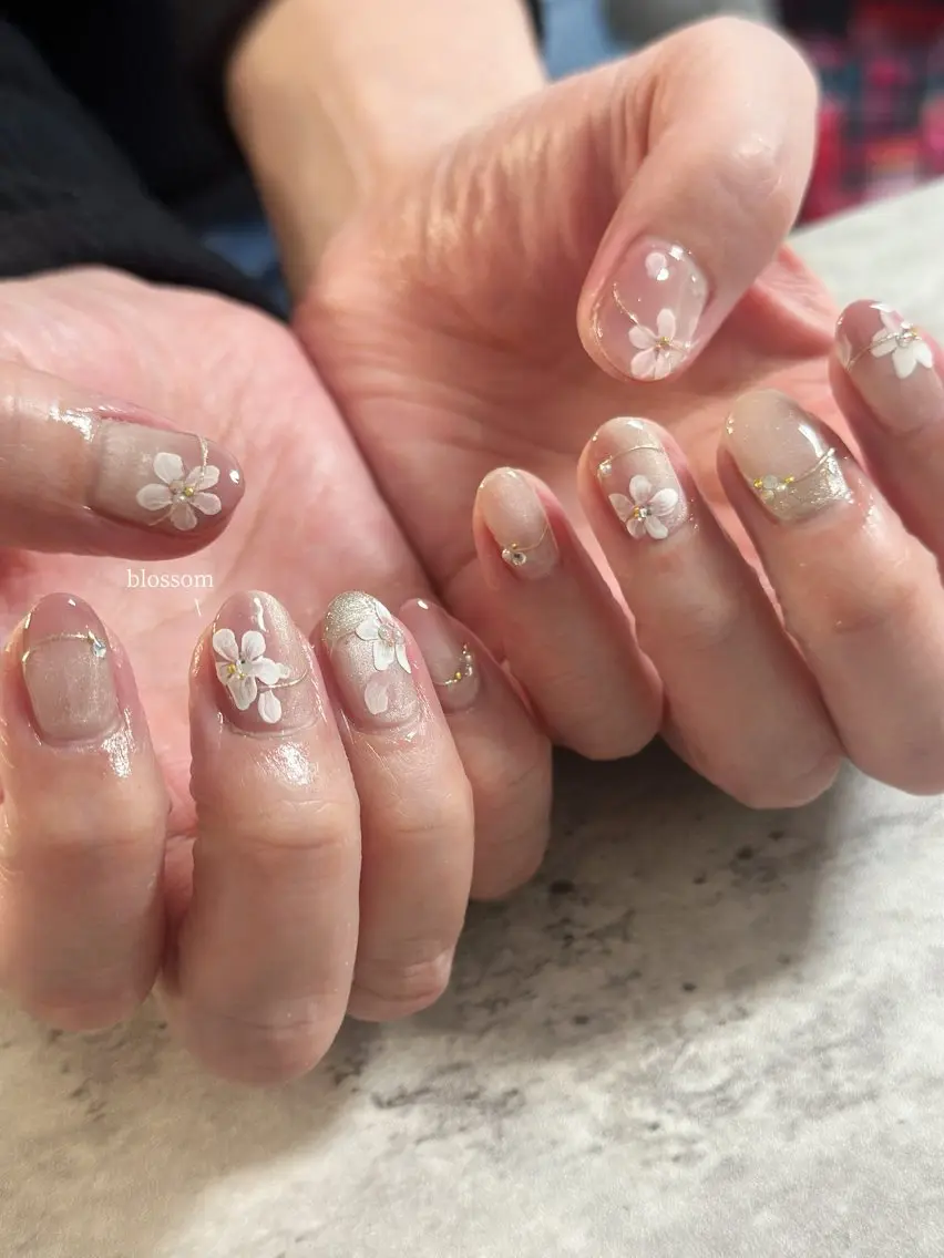 ネイル ハンドネイル One's Nail Roomのネイルデザイン