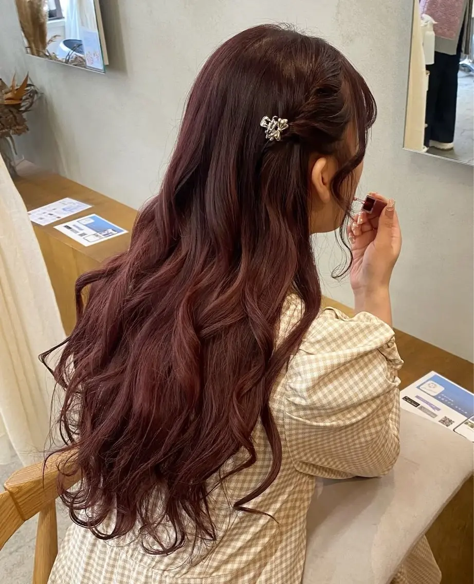 ポイントヘアセット+前髪カット✂︎+土日祝¥1,100の写真
