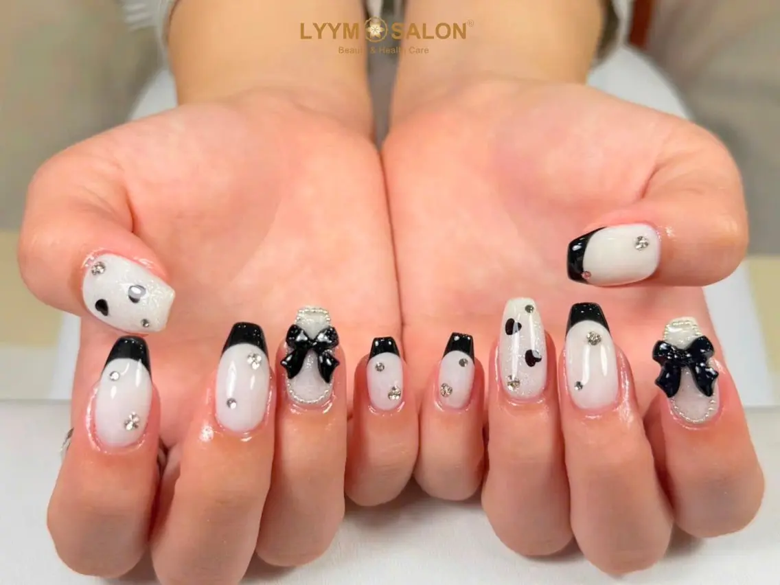 ネイル ロングネイル 持ち込み LYYM Salon Miraのネイルデザイン