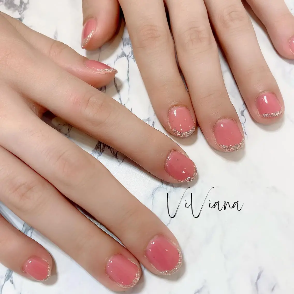 ネイル フレンチネイル ラメ(グリッター) ハンドネイル ViViana ヴィヴィアナのネイルデザイン