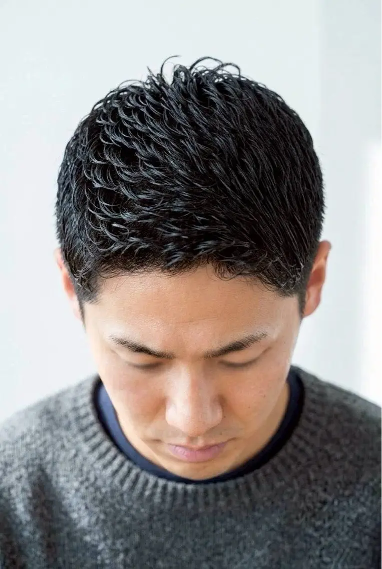 【メンズ限定】濡れパンチパーマ+フェード+カット+お顔剃り+シャンプー+セット/スキンフェードは+550【※必須口コミ】の写真