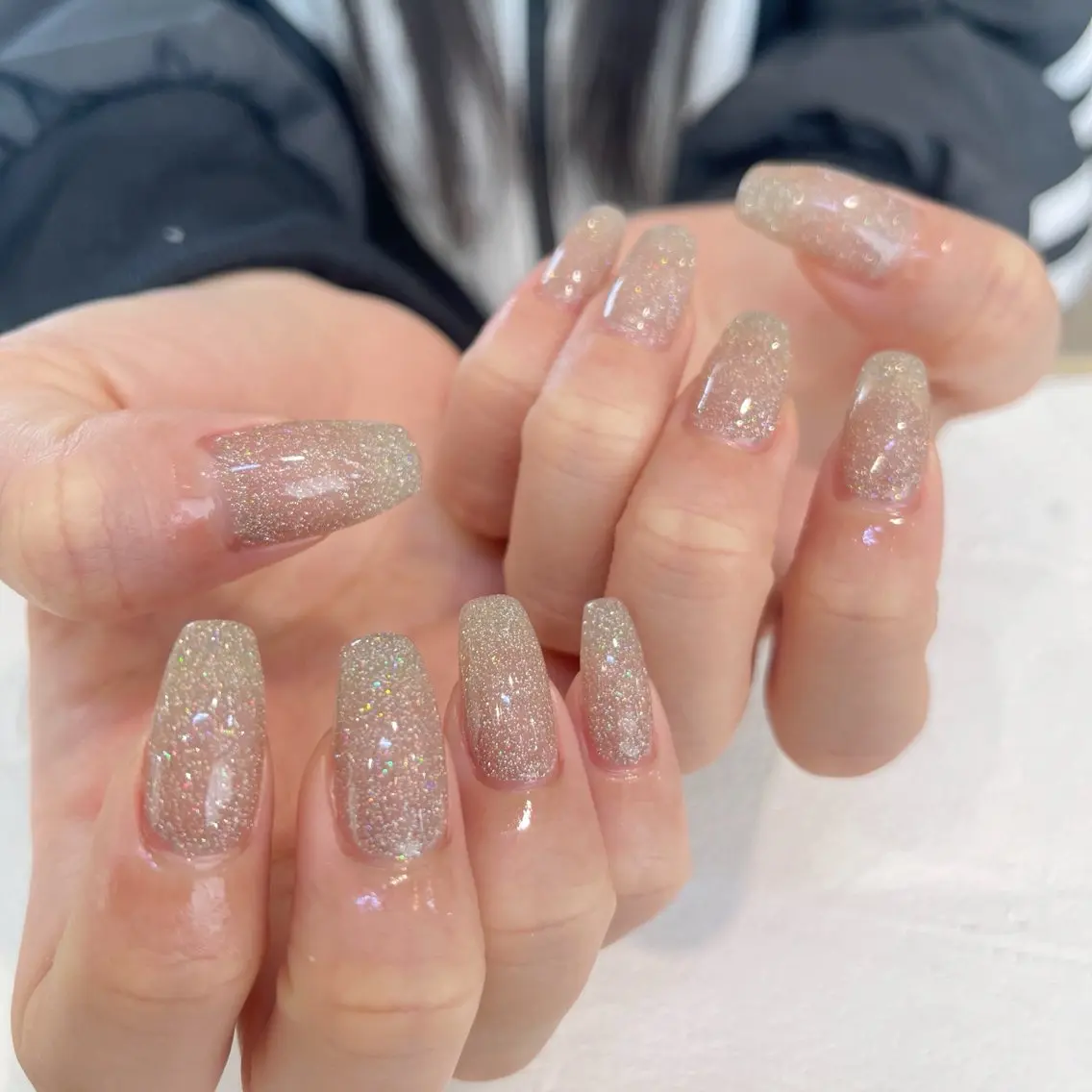ネイル ハンドネイル 鈴木 里奈のネイルデザイン