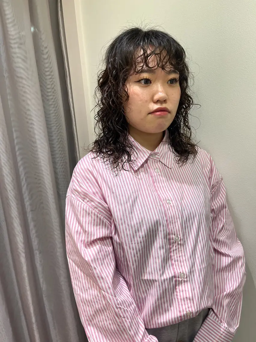 ミディアム パーマ カット パーマ トリートメント 松村 澪里のヘアスタイル