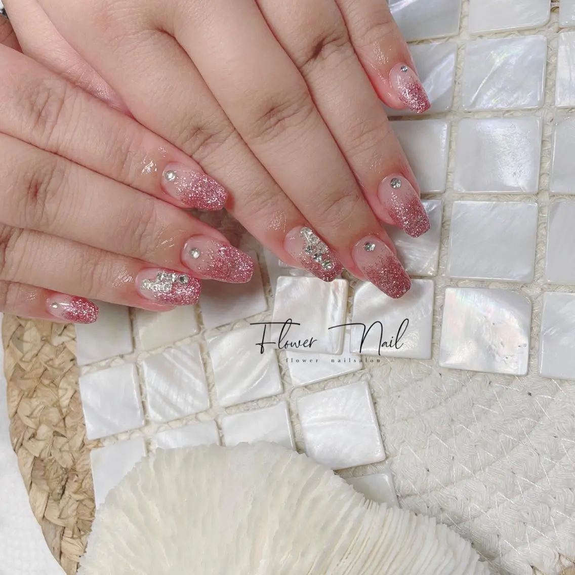 ネイル Flower nailのネイルデザイン