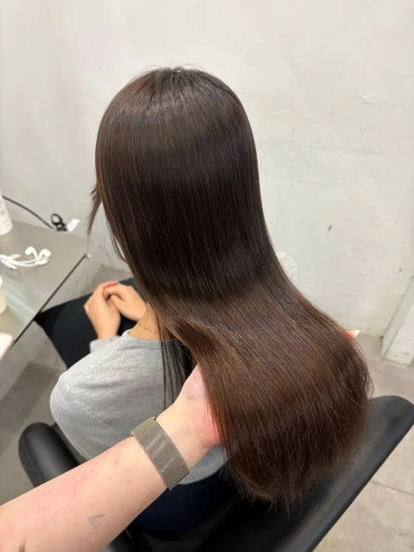 ロング ヘアカラー 縮毛矯正 Core Haruのヘアスタイル