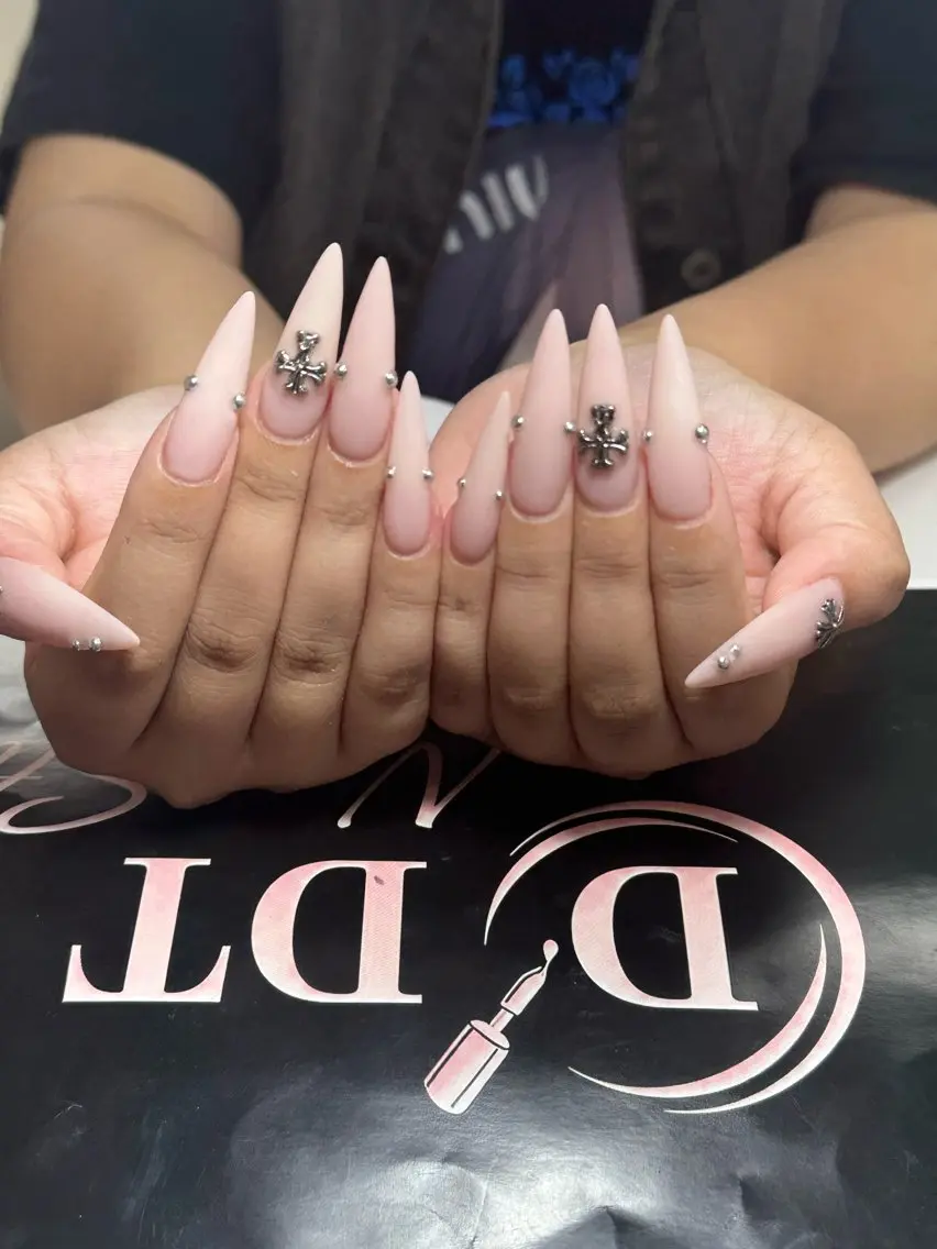 ネイル ハンドネイル DT nailのネイルデザイン