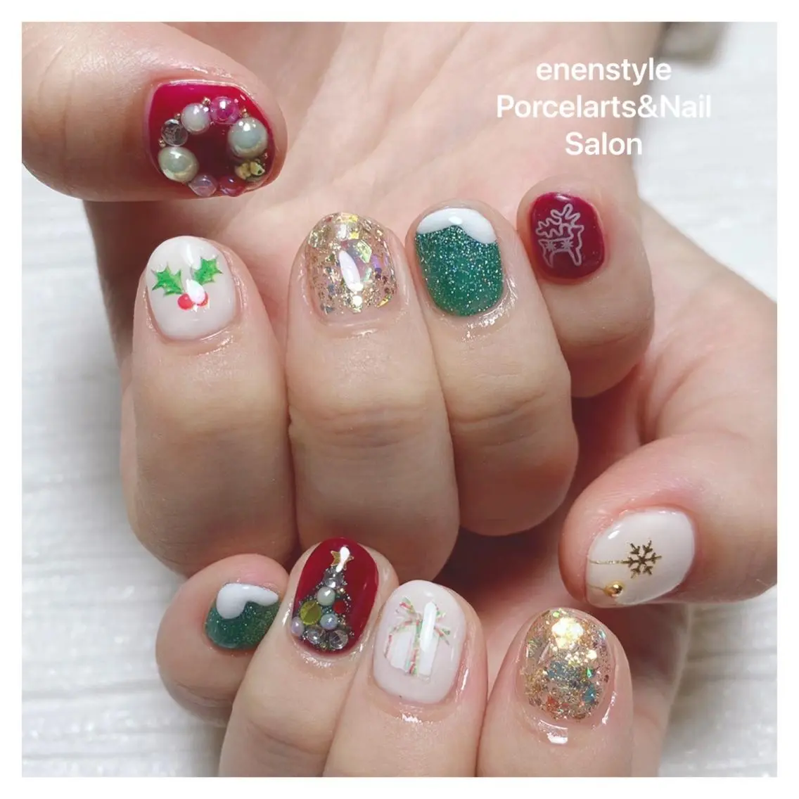 ミディアム ネイル 🐾enen style 🐾のネイルデザイン