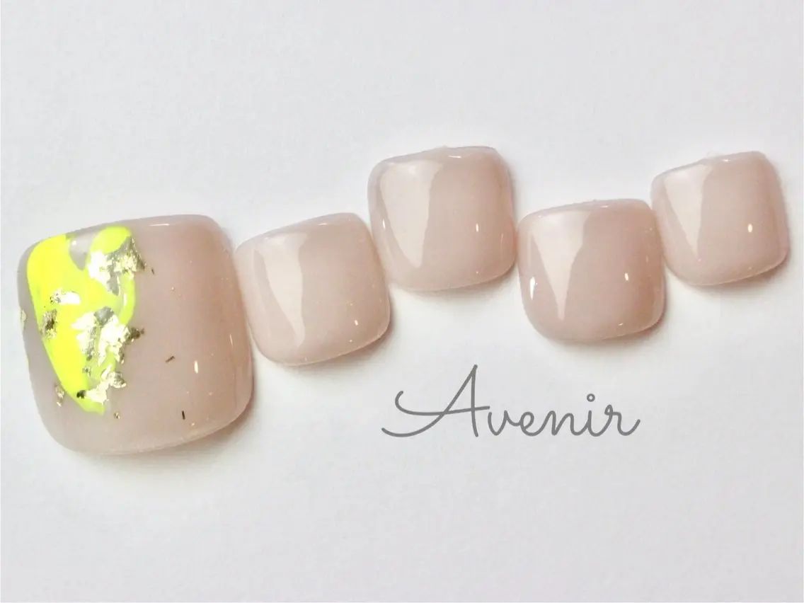 ネイル フットネイル Avenir 表参道 nail&eye予約のネイルデザイン