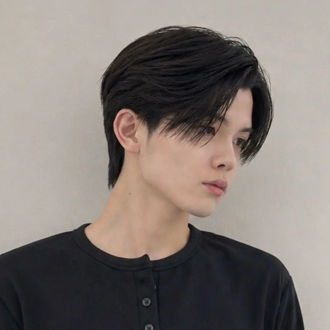 カラー メンズ センターパート メンズ韓国風 マッシュ 刈り上げ 前髪/似合わせカット COA こも.のヘアスタイル
