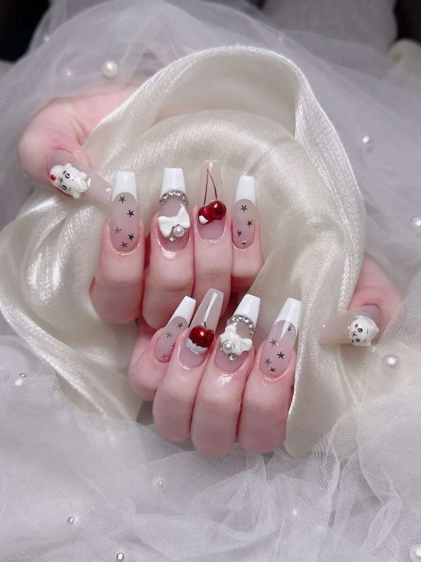 ネイル 🎀も ものネイルデザイン