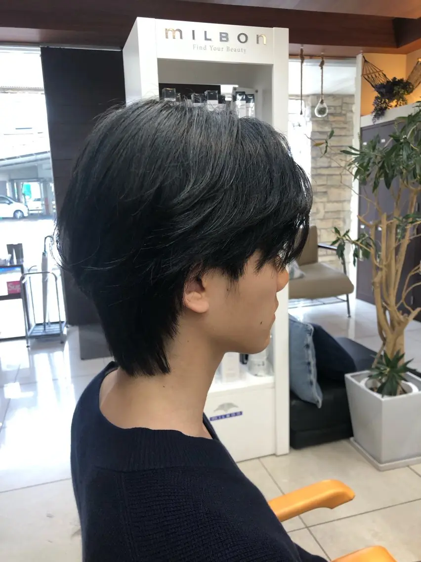 韓国センターパートカットandプチトリートメントの写真
