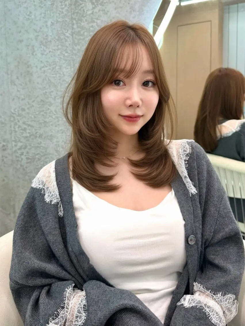 ミディアム カラー ヘアアレンジ カット 縮毛矯正 トリートメント ブリーチなしW🎀 髪質改善／はのんのヘアスタイル