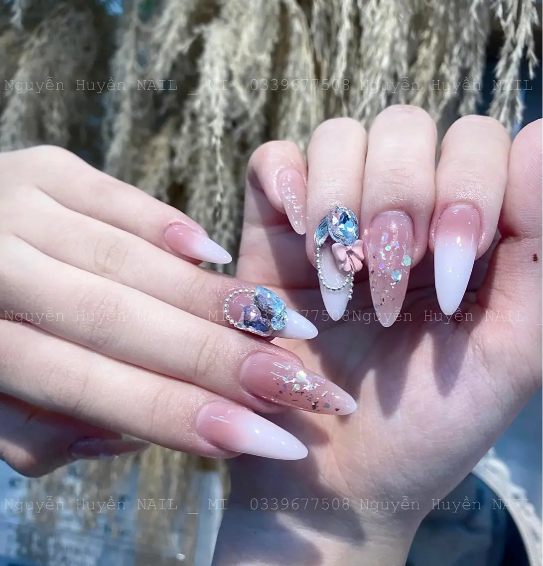 ネイル 韓国ネイル マグネットネイル 持ち込み ハンドネイル Dyo Nail_Royalのネイルデザイン