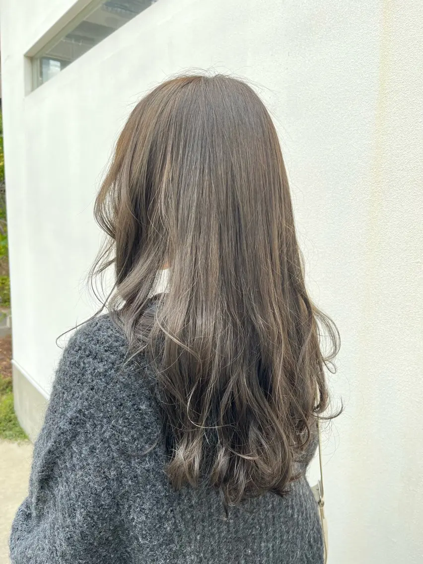 ロング カラー グレージュ オリーブグレージュ オリーブグレー 松岡 アユミ  berryのマツエク・マツパデザイン