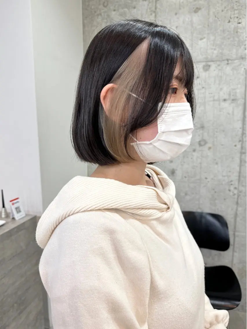 ✨人気No.1✨インナーカラー(1ブリーチ)＋全体カラー＋保湿トリートメント🍬🤍（追加ブリーチ🉑）の写真