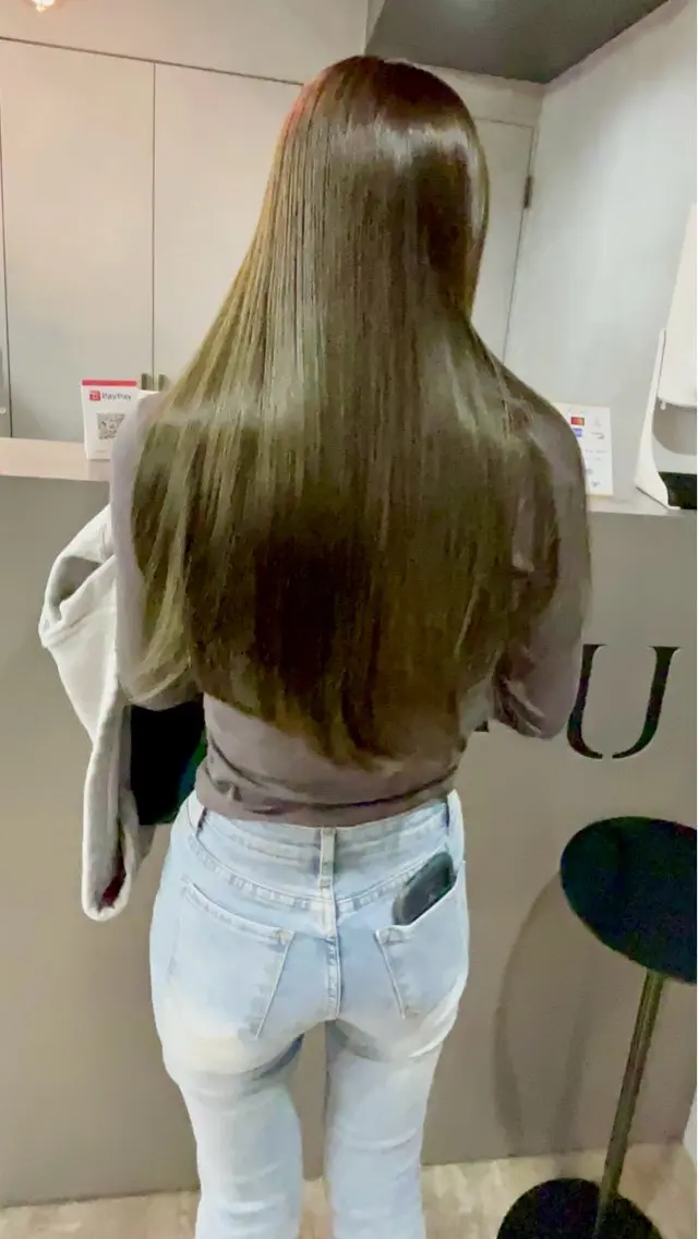 ロング 岡田 大樹のヘアスタイル