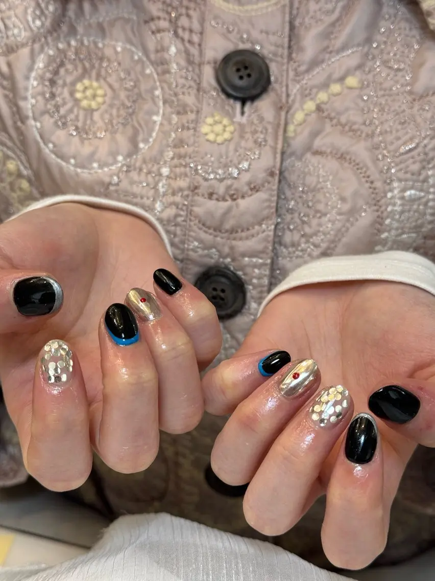ネイル アートネイル 持ち込み ハンドネイル nail room 5890  noaのネイルデザイン