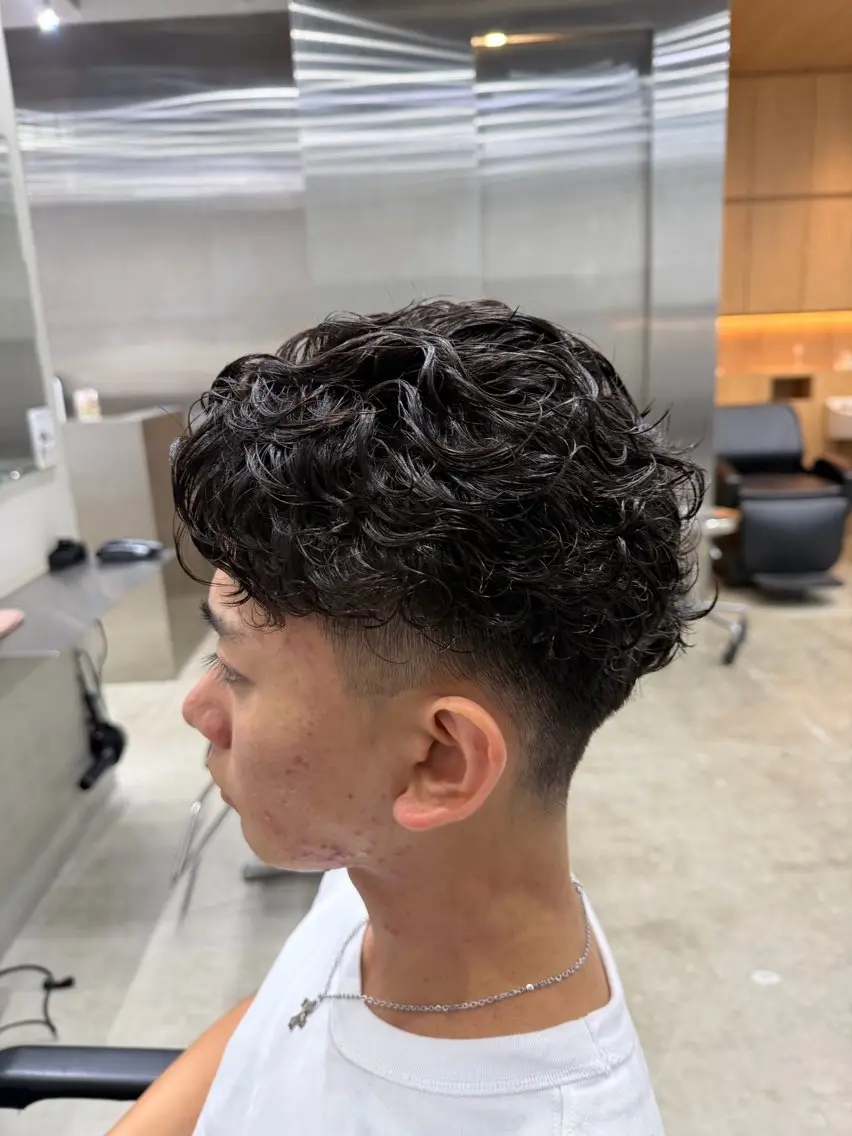 ショート パーマ メンズ カット パーマ fifth天神 パーマ特化/石橋航海のヘアスタイル