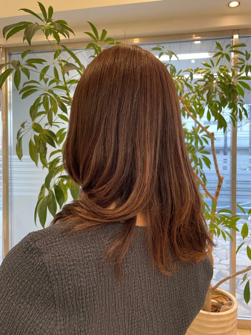 セミロング カラー ブラウンカラー 派手髪♡モデル募集 鈴木沙彩のヘアスタイル