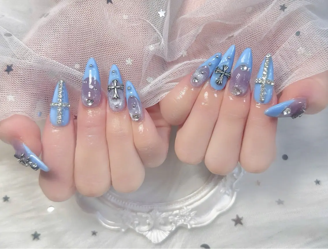 ネイル チークネイル 長さ出し フレンチネイル ジェルネイル グラデーション ハンドネイル THANHTHANH NAILのネイルデザイン