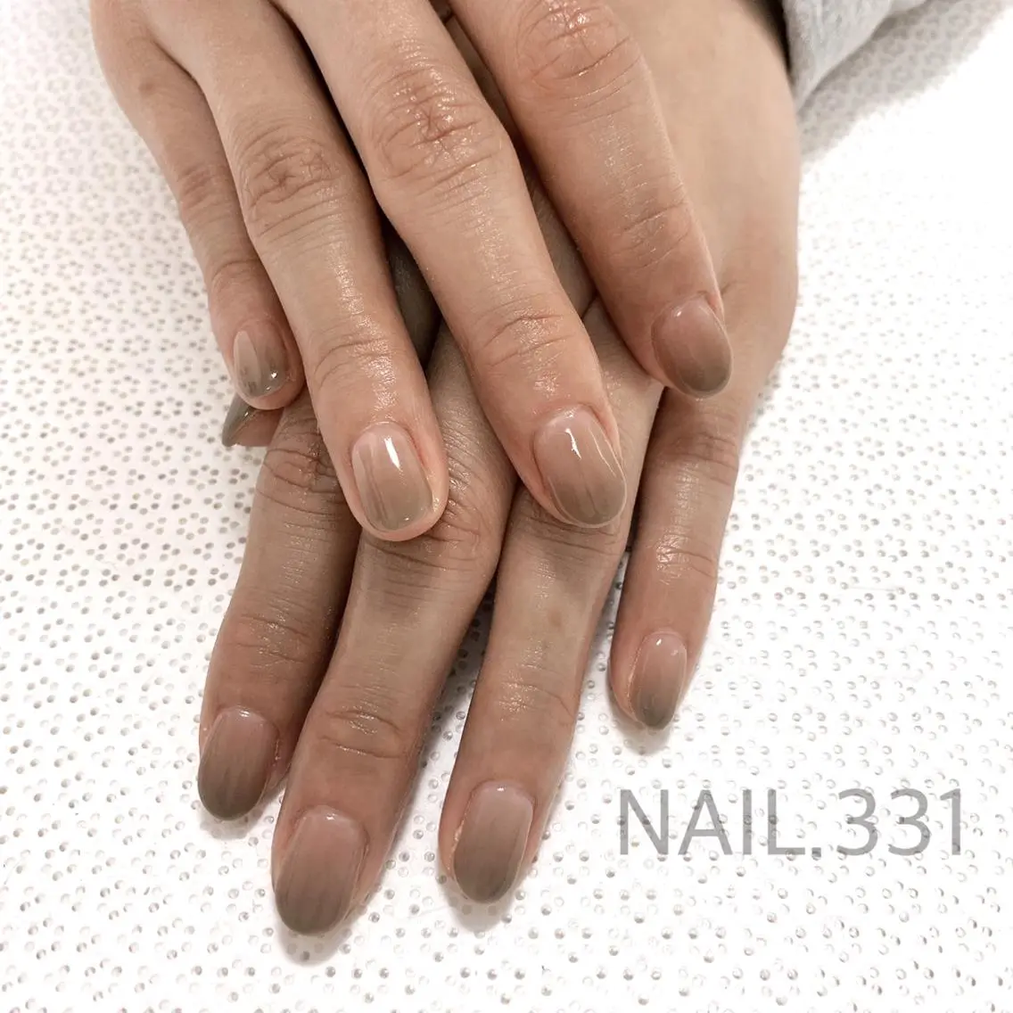 ネイル オーロラネイル クリアネイル フラッシュネイル フラワーネイル グラデーション ハンドネイル Nail 331のネイルデザイン