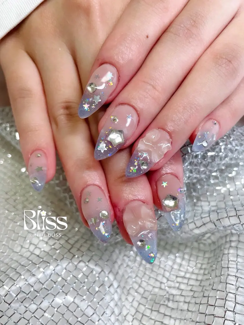 ネイル クリアネイル 持ち込み スカルプネイル ハンドネイル NAIL BLISSのネイルデザイン