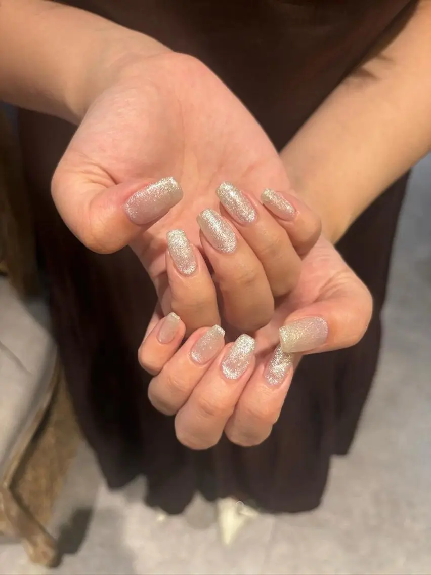 ネイル ハンドネイル aoba🧁🎹 カラー／ネイルのヘアスタイル