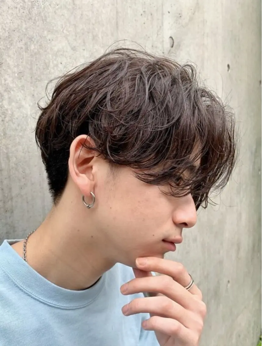 パーマ メンズ パーマ 中谷海里/フェザー パーマ/スパイキーのヘアスタイル