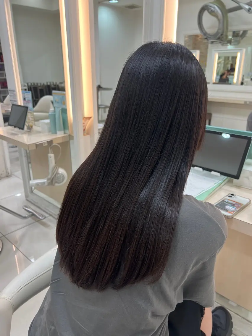 ロング 鵜野 惠帆のヘアスタイル