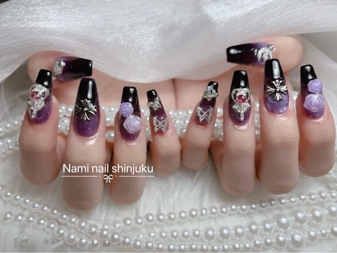 ネイル 長さ出し ガーリー 韓国ネイル ロングネイル 持ち込み ハンドネイル Nami nail salonのネイルデザイン