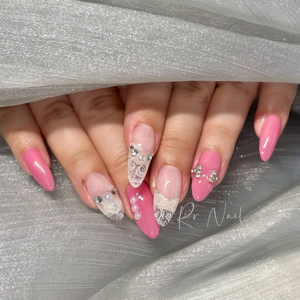 セミロング ハンドネイル Rr Nailのネイルデザイン