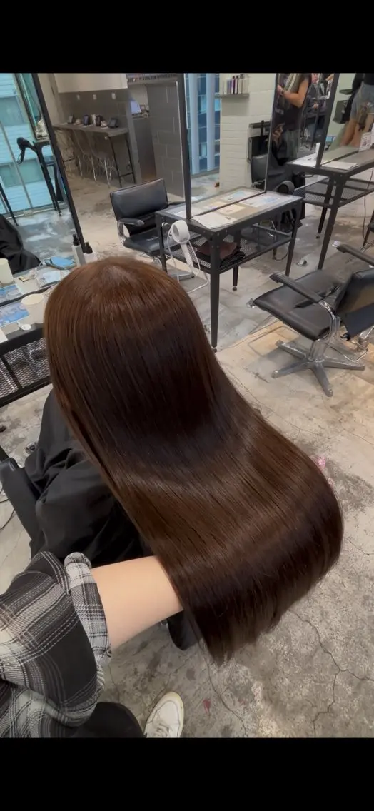 ロング カラー ブラウンカラー ヘアカラー トリートメント ダメージレス艶髪 🦋MISAKI🦋のヘアスタイル