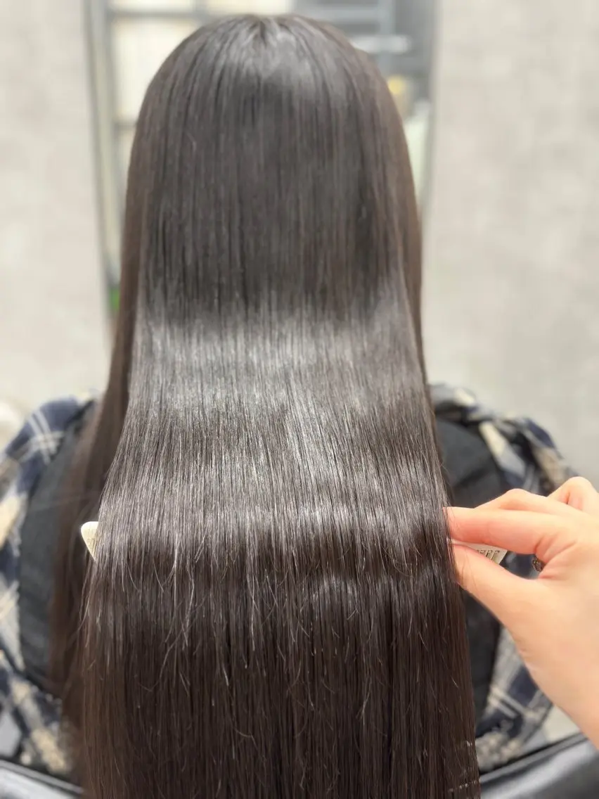 ロング 縮毛矯正 宮尾 星夢のヘアスタイル