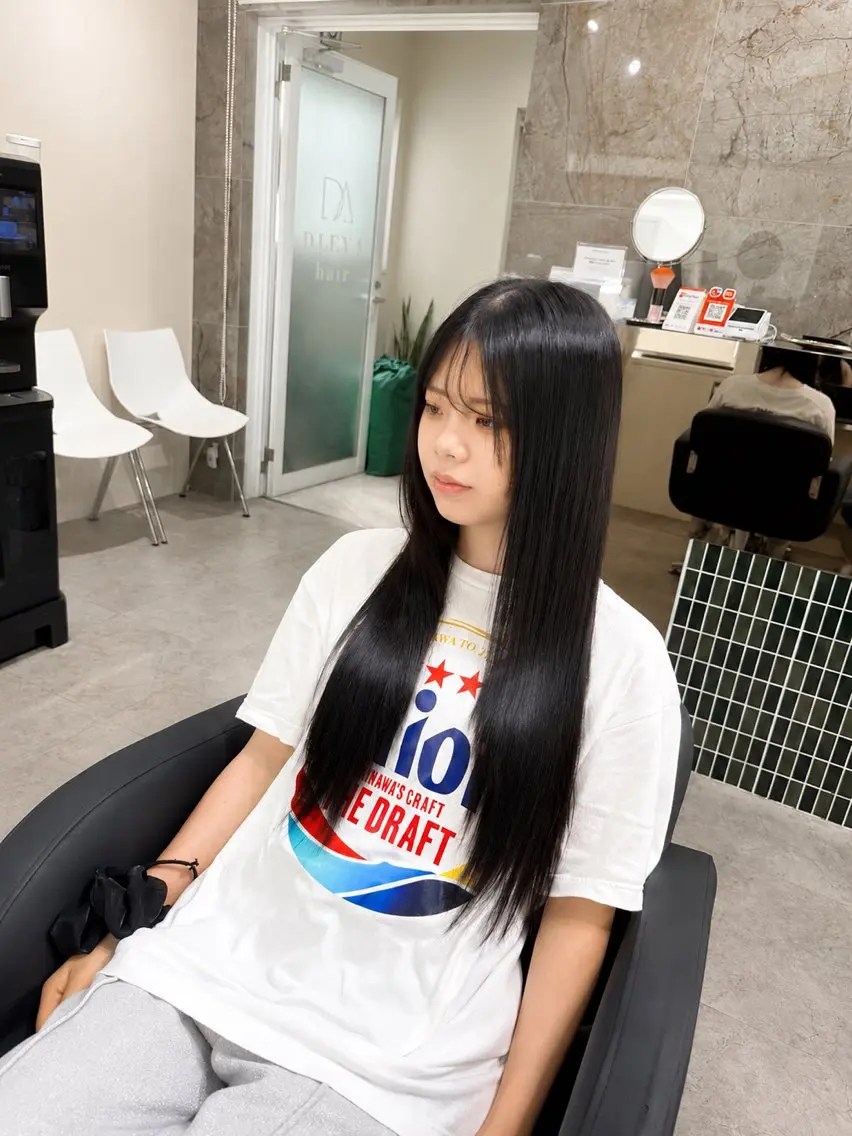 ロング カット ヘアカラー トリートメント 🫧とぅるん艶髪🫧 透明感カラー×猿渡のヘアスタイル